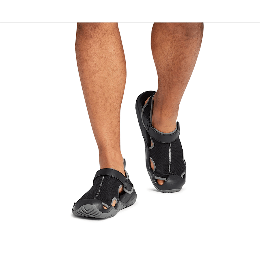 Crocs Outlet | Men’s Swiftwater™ Mesh Deck Sandal