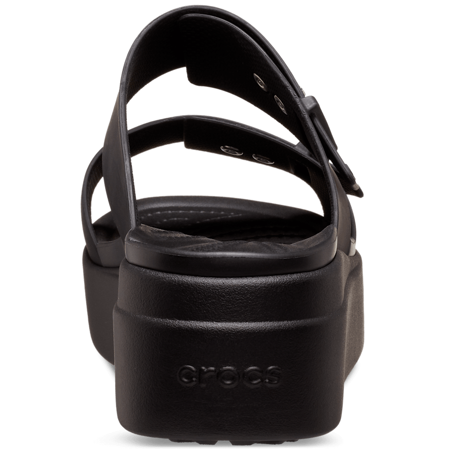 Crocs Outlet | Brooklyn Buckle