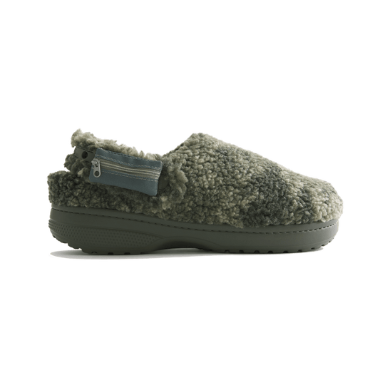 Crocs For Sale | Hollister x Crocs Classic Unfurgettable Clog